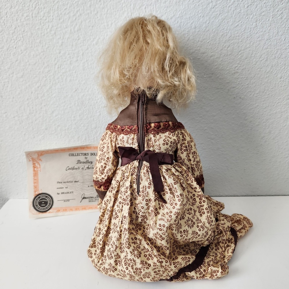 HAUNTED Collectors Porcelain Bradley Doll Blonde Hair Blue Eye Certificate BR121 - Picture 9 of 12